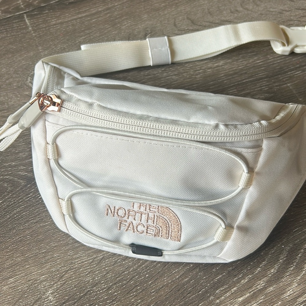 North Face Jester Lumbar Luxe rose gold white cream Fanny pack belt bag